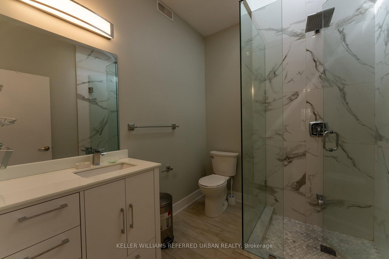 Condo for lease at 1-400 Queen Street, Toronto, Ontario, M5V 2A6 - Kensington-Chinatown - MLS: C12962108