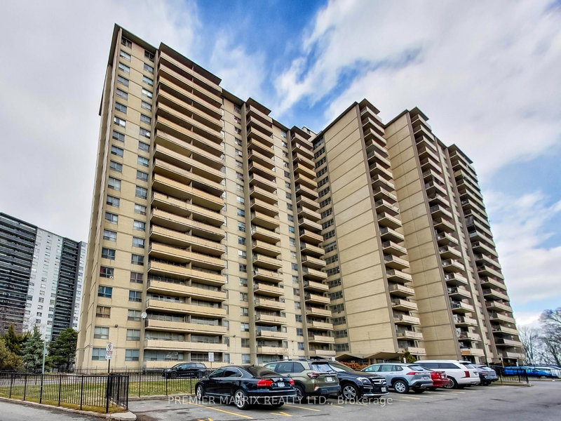 home for lease on 1418-65 Thorncliffe Park Drive
