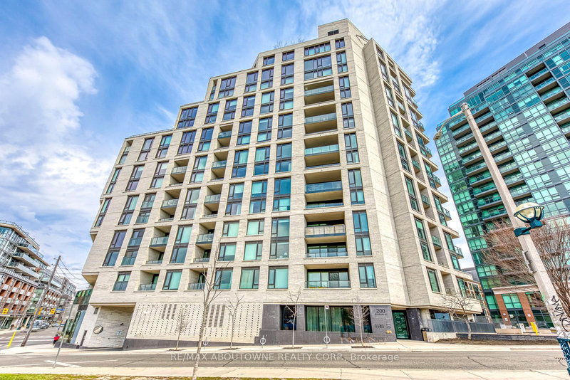 home for lease on 803-200 Sudbury Street