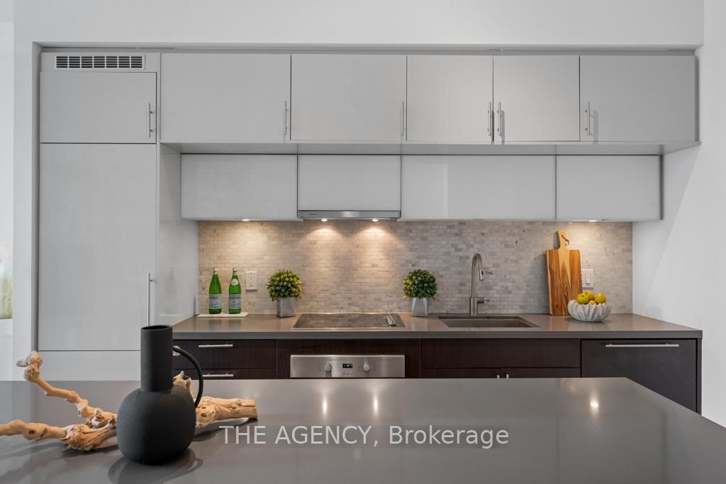 Condo for sale at 3305-8 Mercer Street, Toronto, Ontario, M5V 0C4 - Waterfront Communities C1 - MLS: C12962366