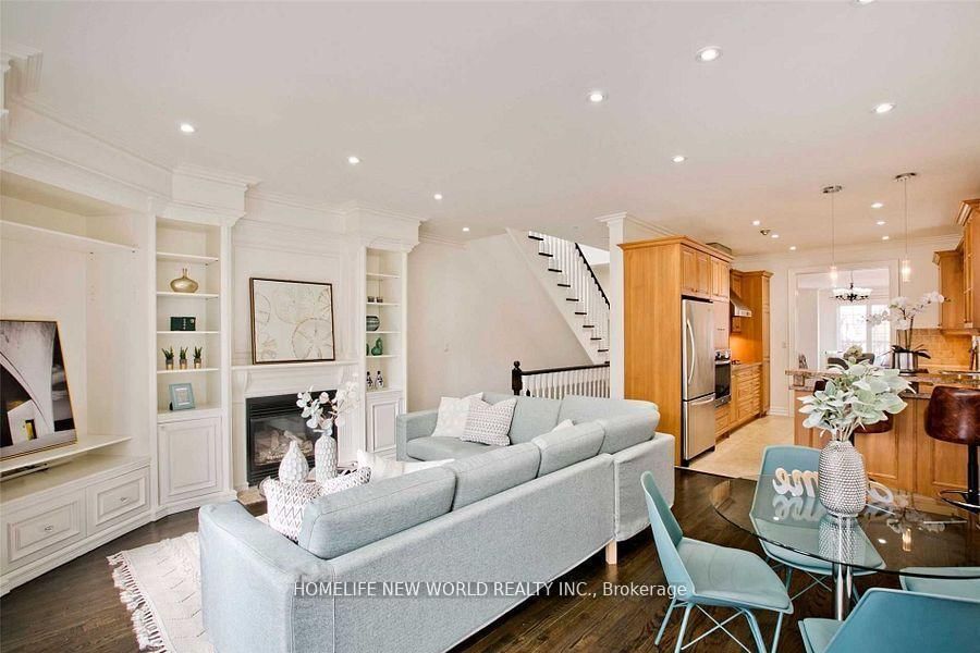 Detached House for sale at 7 Roslin Avenue, Toronto, Ontario, M4N 1Y8 - Lawrence Park North - MLS: C12962416