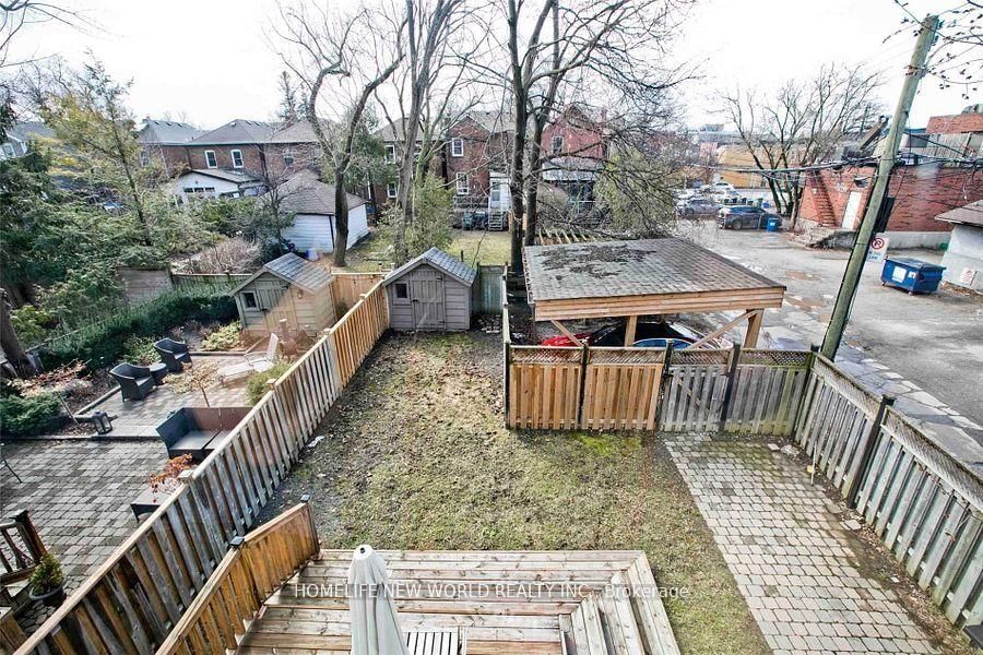 Detached House for sale at 7 Roslin Avenue, Toronto, Ontario, M4N 1Y8 - Lawrence Park North - MLS: C12962416