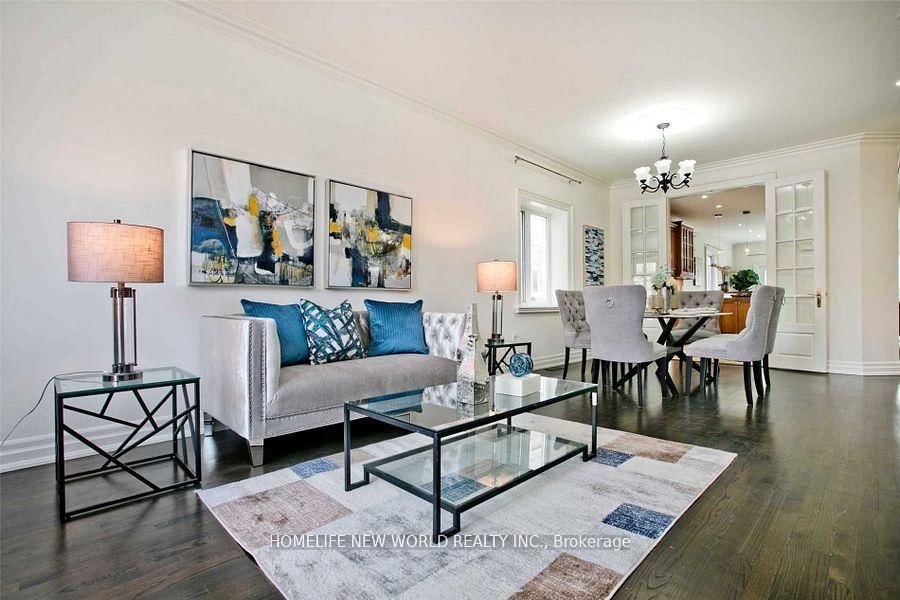 Detached House for sale at 7 Roslin Avenue, Toronto, Ontario, M4N 1Y8 - Lawrence Park North - MLS: C12962416