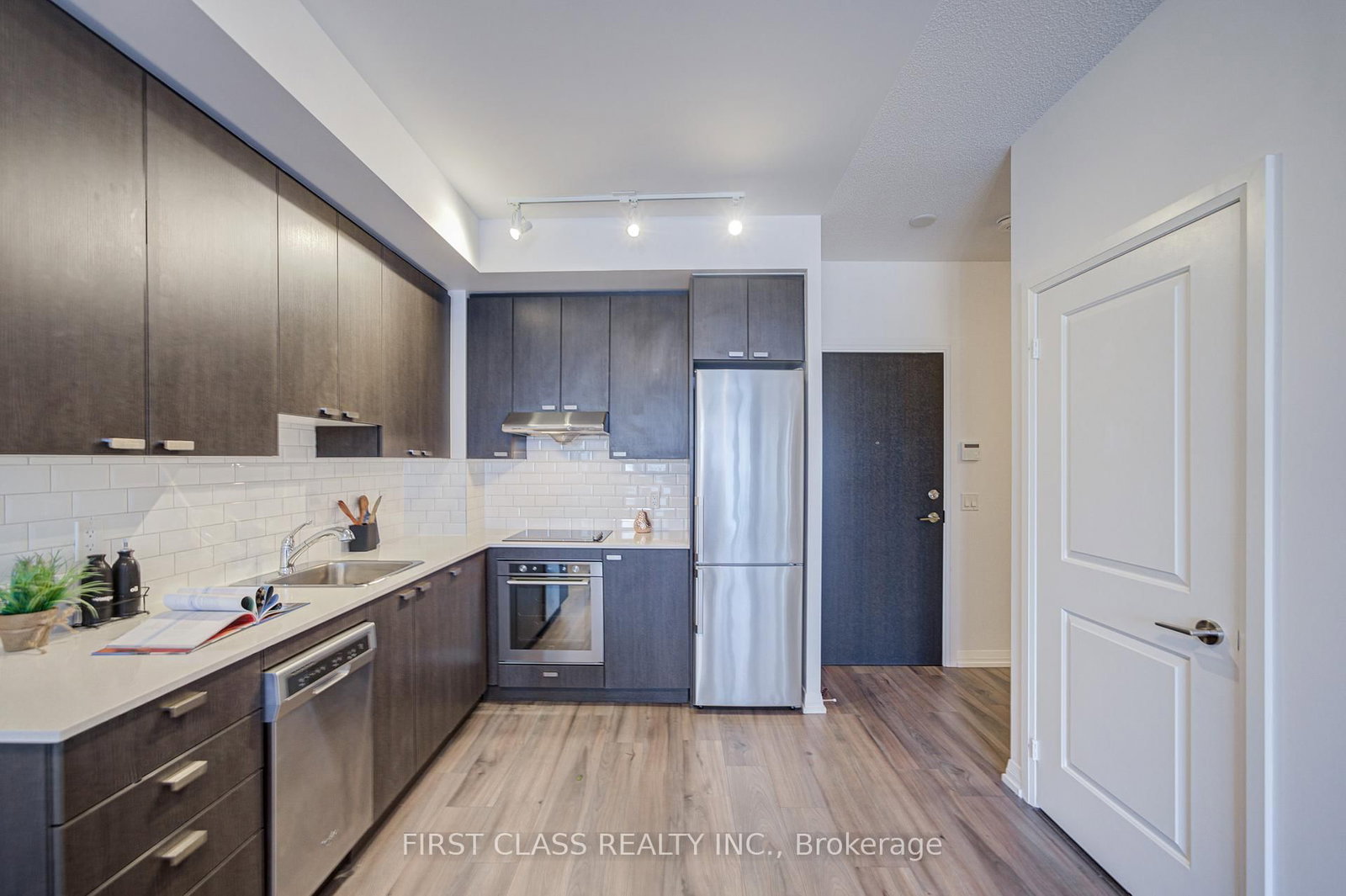 Condo for sale at 521-50 Ann O'reilly Road, Toronto, Ontario, M2J 0C9 - Henry Farm - MLS: C12962454