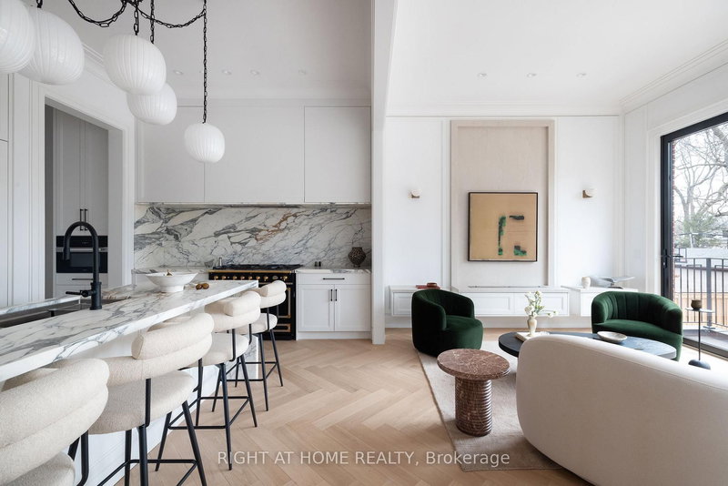 350B Walmer Rd, Toronto, M5R 2Y4 | Image 2