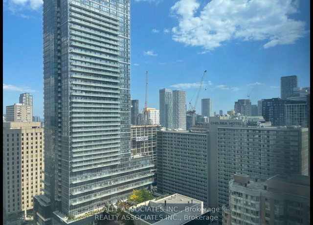 2602 - 761 Bay Street