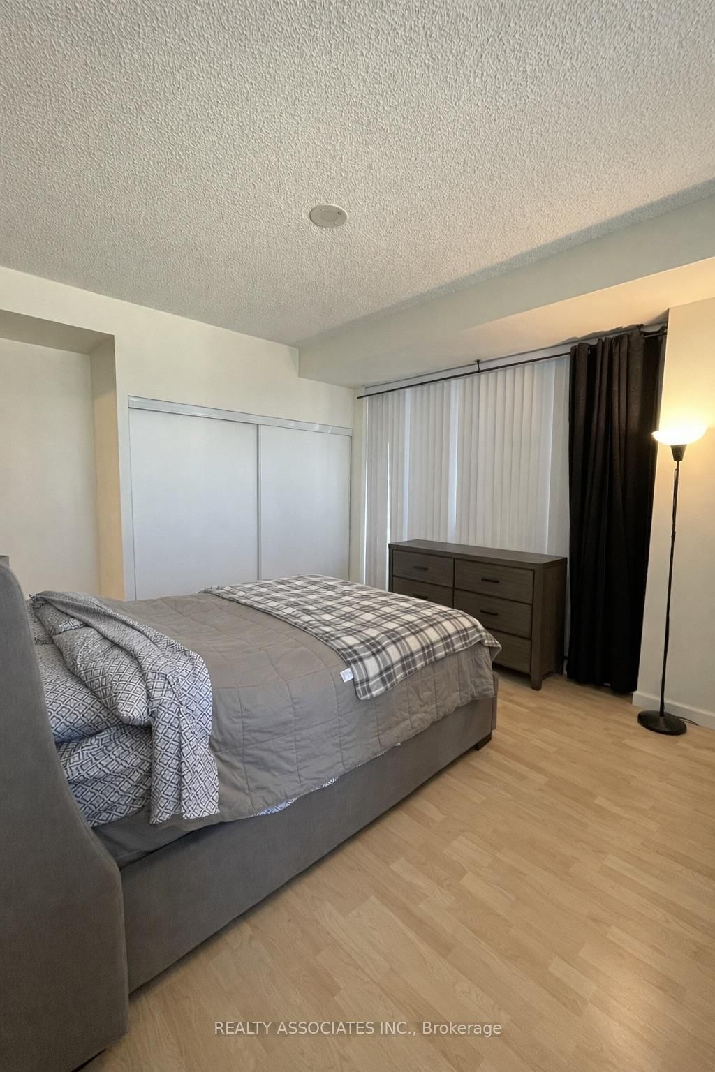 Condo for sale at 2602-761 Bay Street, Toronto, Ontario, M5G 2R2 - Bay Street Corridor - MLS: C12962582