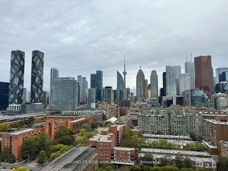 home for lease on 1749 SW-121 Lower Sherbourne Street