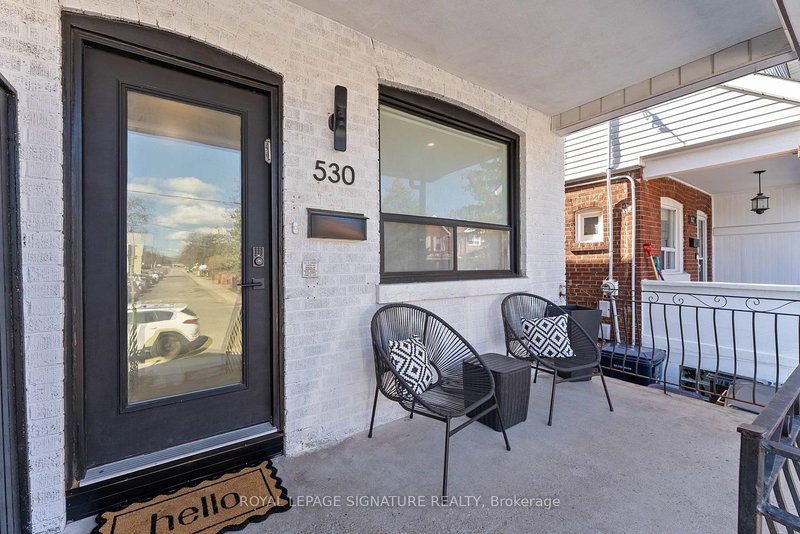 530 Lauder Ave, Toronto, M6E 3J4 | Image 2