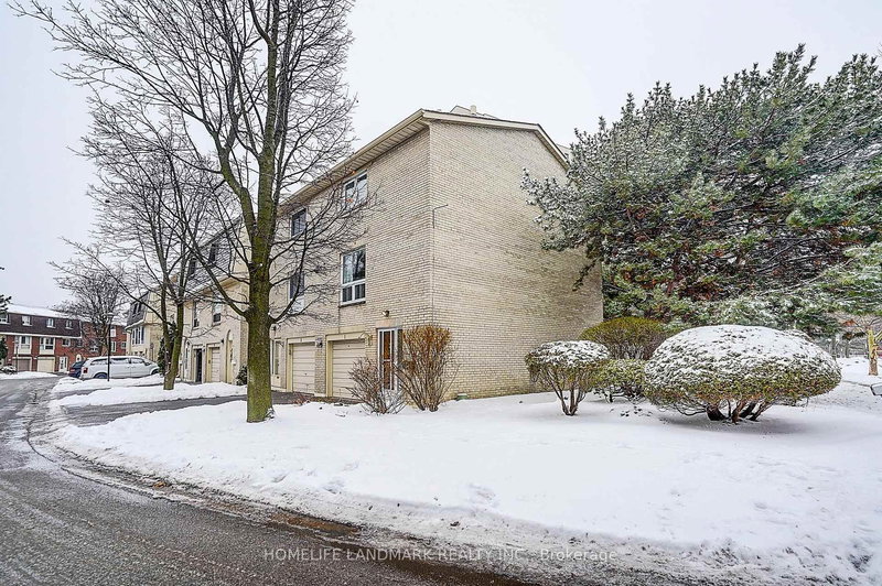 1 Nebula Star Way, Toronto, M2J 1M7 | Image 2