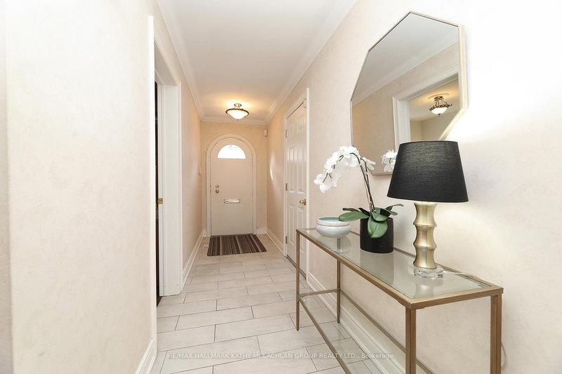 38 Crimson Millway, Toronto, M2L 1T6 | Image 2