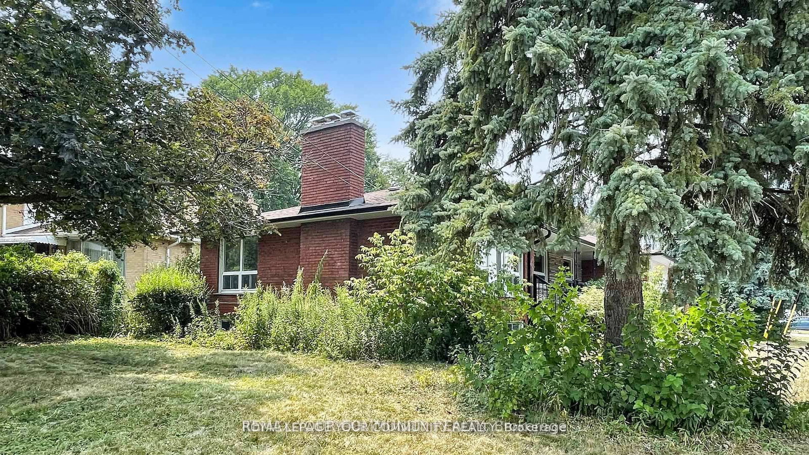 Detached House for sale at 39 Silverview Drive, Toronto, Ontario, M2M 2B5 - Newtonbrook East - MLS: C12963182