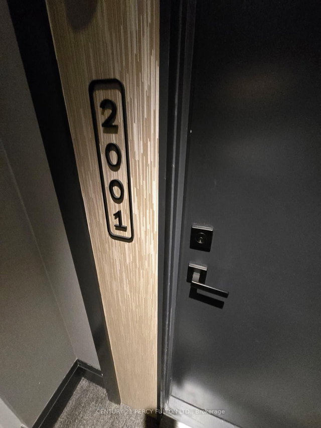 2001 - 36 Olive Avenue