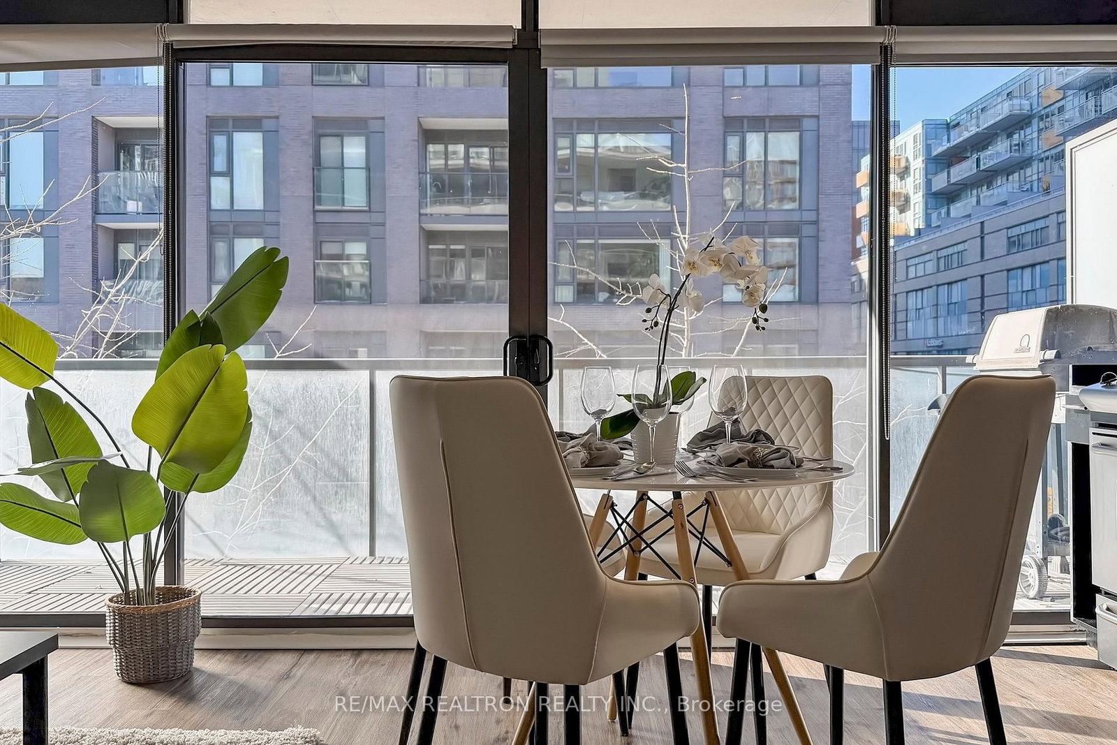 Condo for sale at 408-533 Richmond Street, Toronto, Ontario, M5V 3Y1 - Waterfront Communities C1 - MLS: C12963558