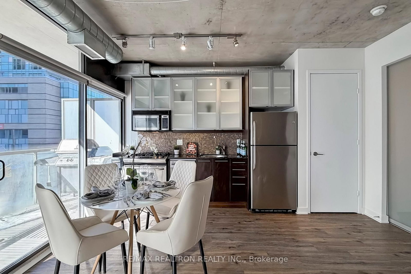 Condo for sale at 408-533 Richmond Street, Toronto, Ontario, M5V 3Y1 - Waterfront Communities C1 - MLS: C12963558