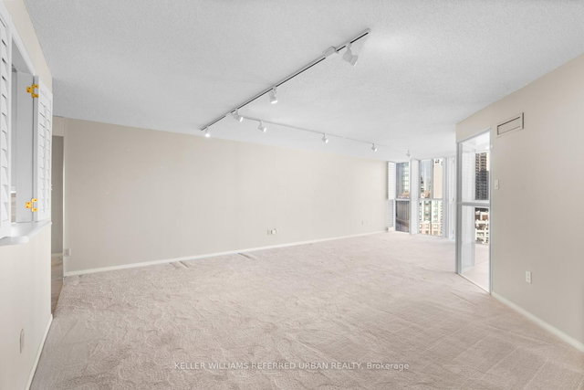 1006 - 10 Tichester Road