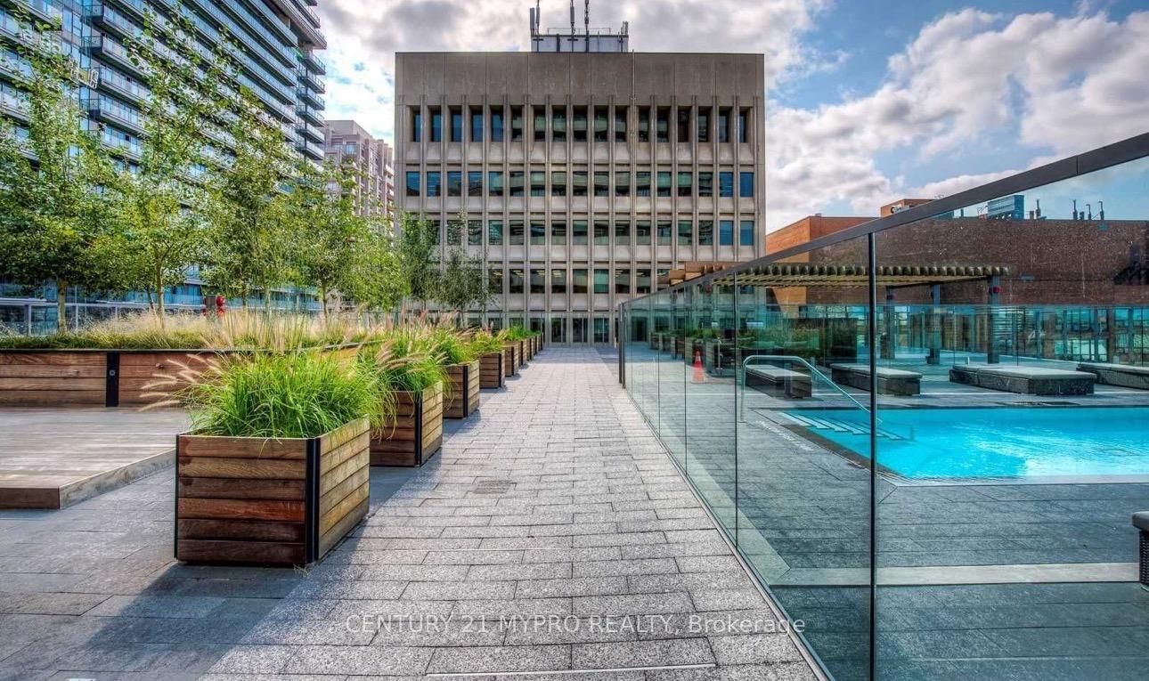 57 St Joseph Street, Unit 612 - Photo 10