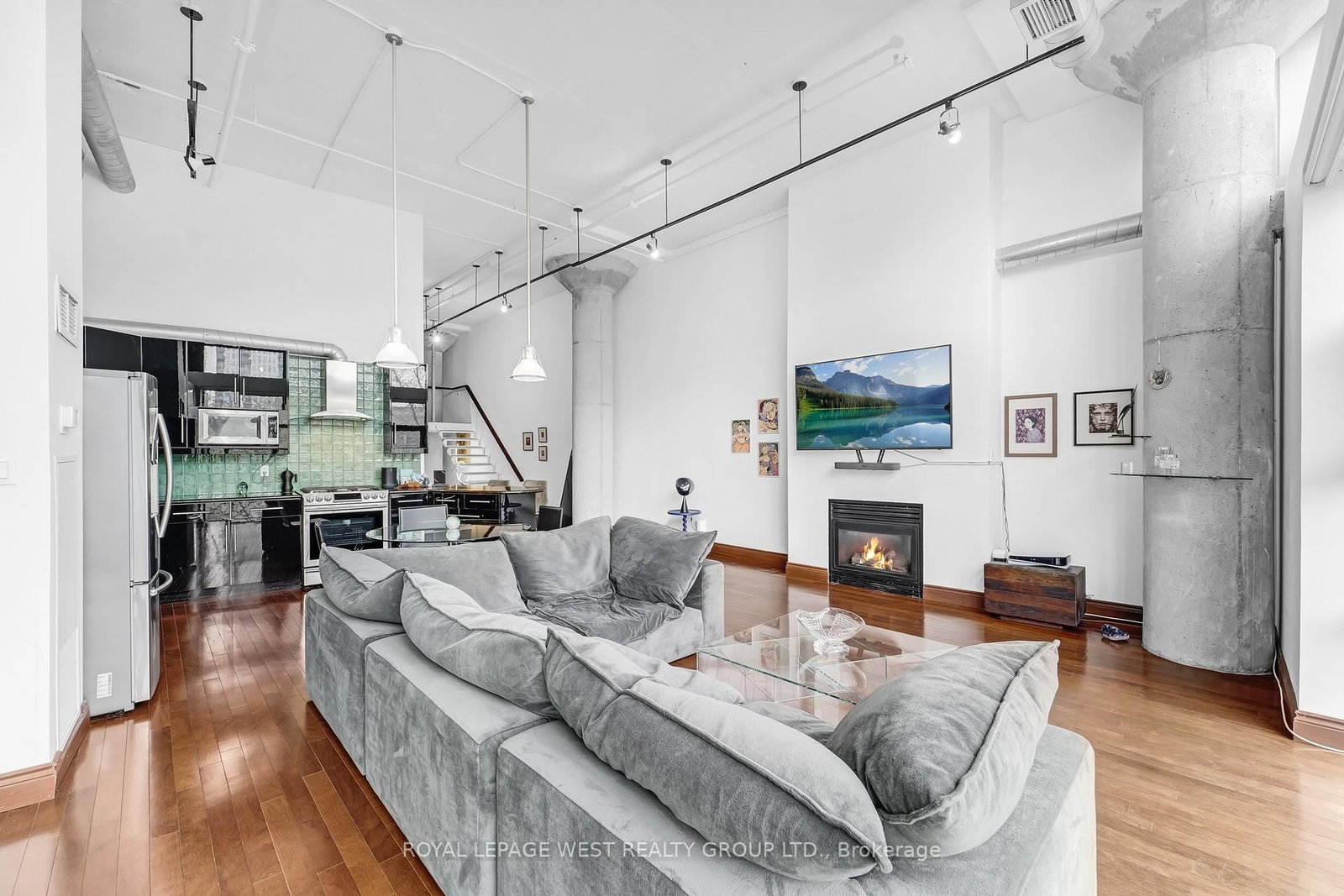 90 Sumach Street • #416 • Toronto, ON photo 9