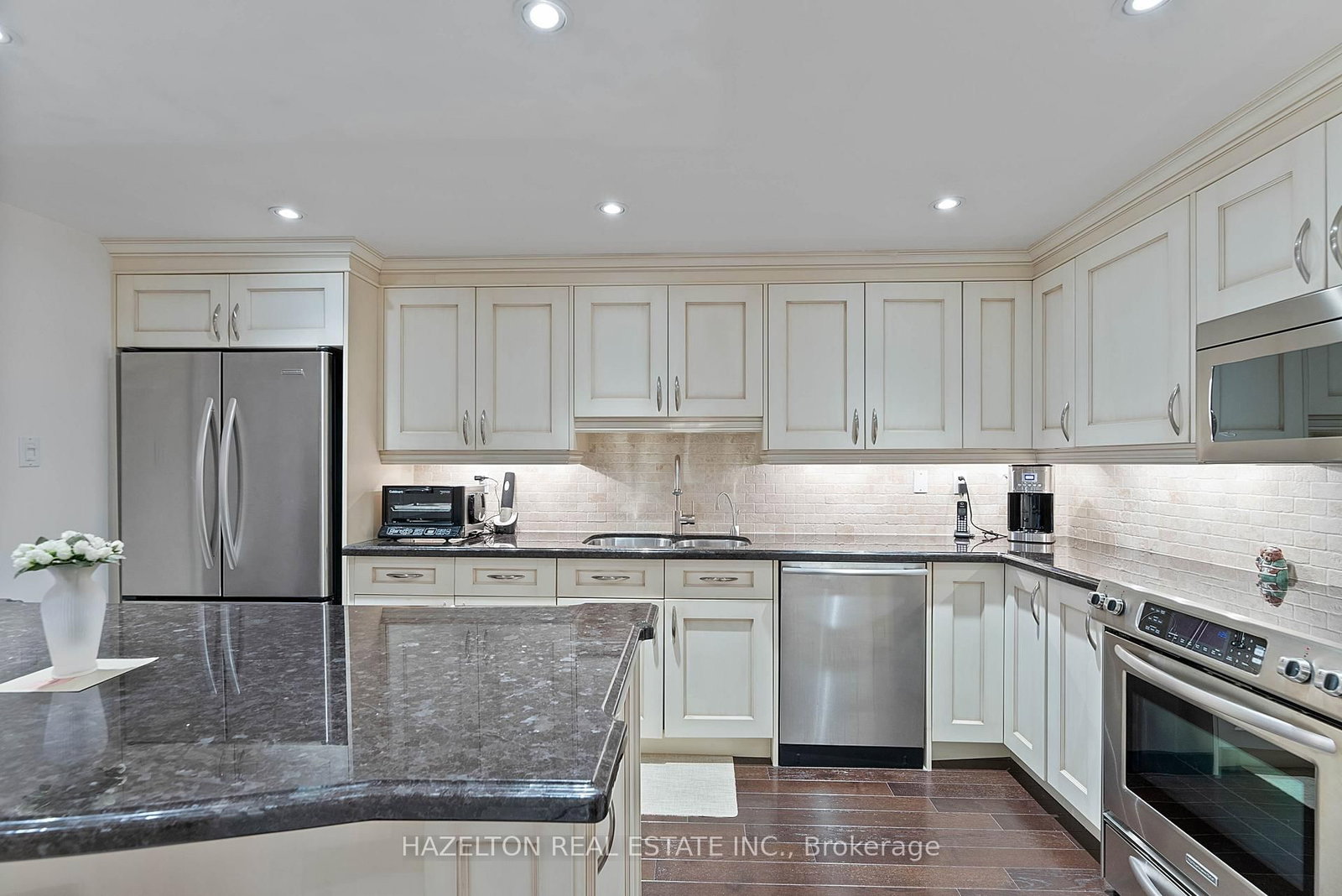 Condo for sale at 1510-110 Bloor Street, Toronto, Ontario, M5S 2W7 - Annex - MLS: C12963986