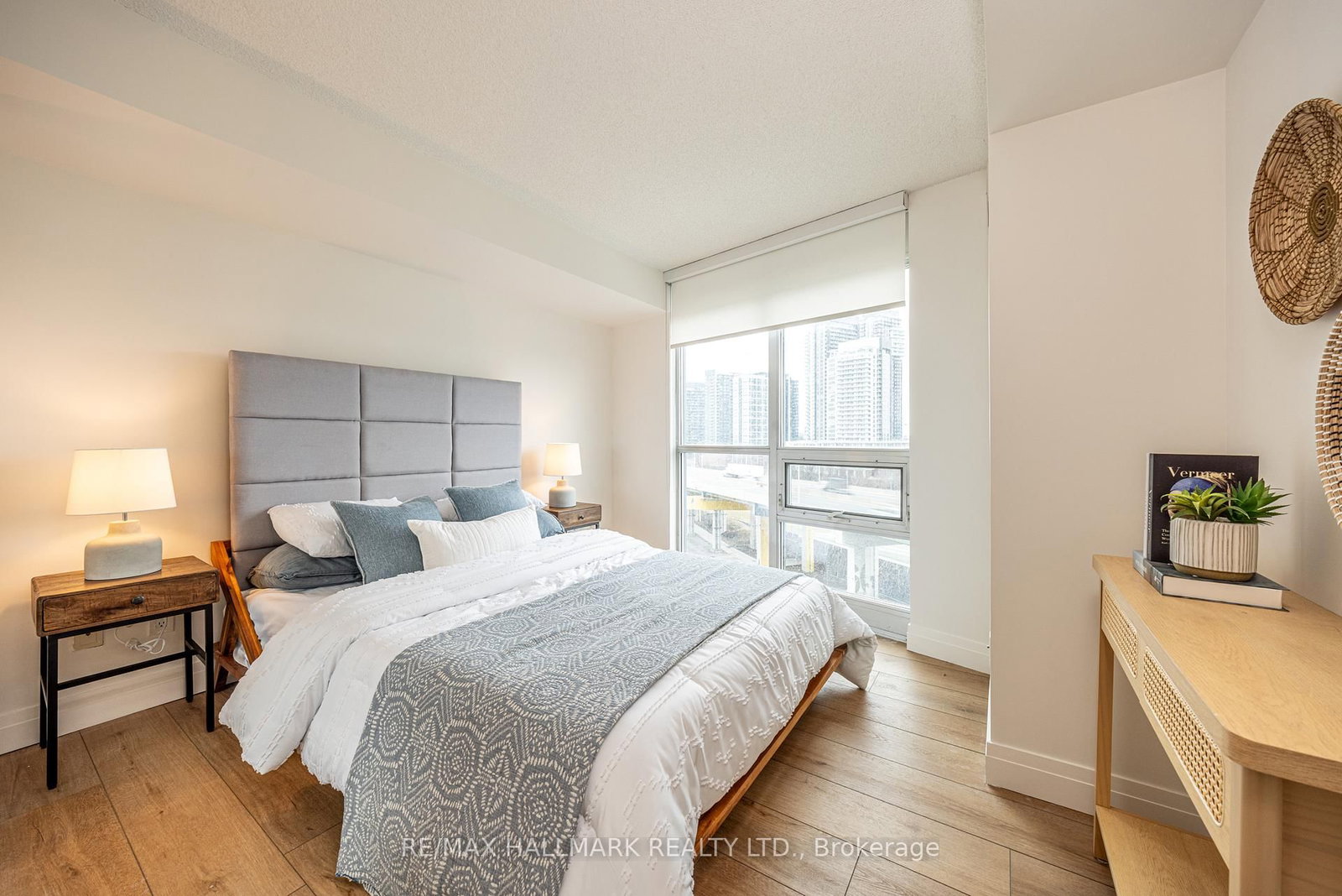 Condo for sale at 1120-231 Fort York Boulevard, Toronto, Ontario, M5V 1B2 - Niagara - MLS: C12964232