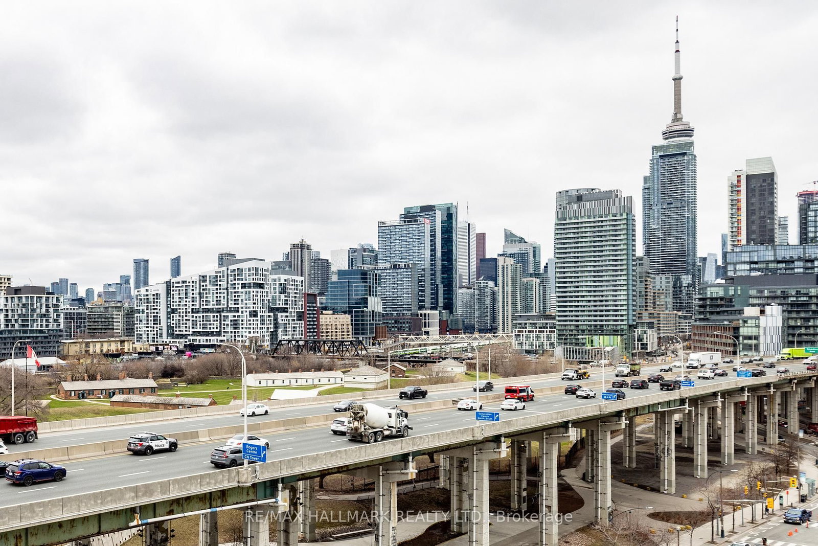 Condo for sale at 1120-231 Fort York Boulevard, Toronto, Ontario, M5V 1B2 - Niagara - MLS: C12964232