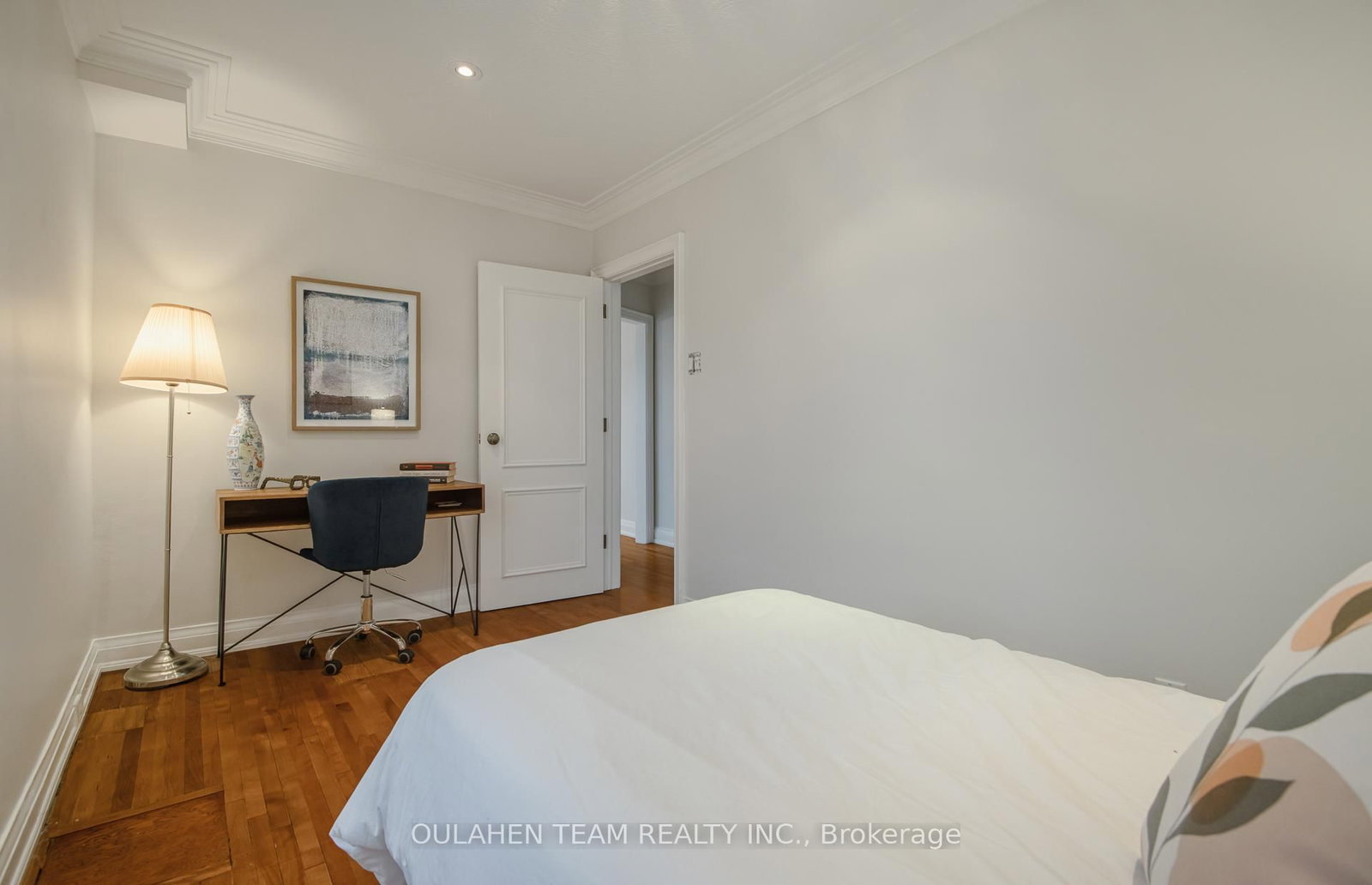 Detached House for sale at 121 Kingsdale Avenue, Toronto, Ontario, M2N 3W5 - Willowdale East - MLS: C12964252