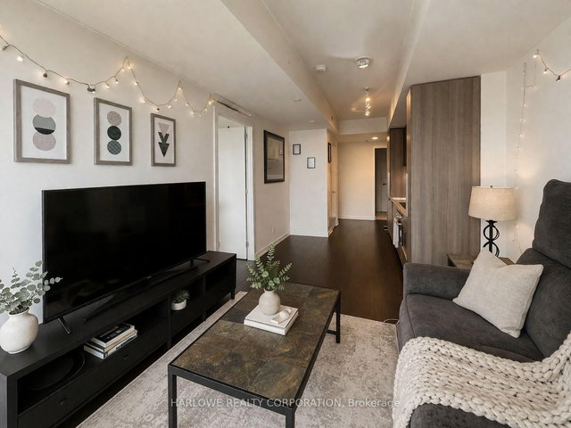 2015 - 85 Wood Street