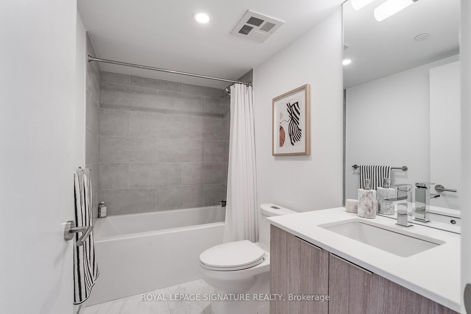 Condo for sale at 605-47 Mutual Street, Toronto, Ontario, M5B 0C6 - Church-Yonge Corridor - MLS: C12964304