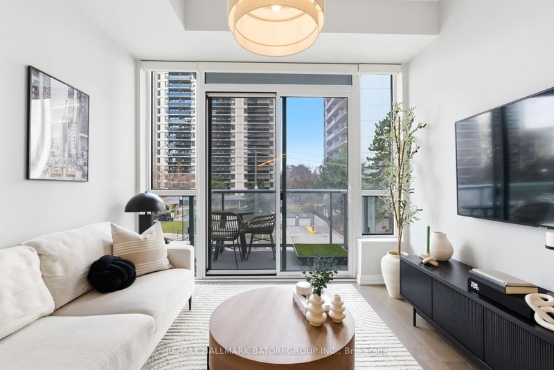 217 - 101 Erskine Ave, Toronto, M4P 1Y5 | Image 2