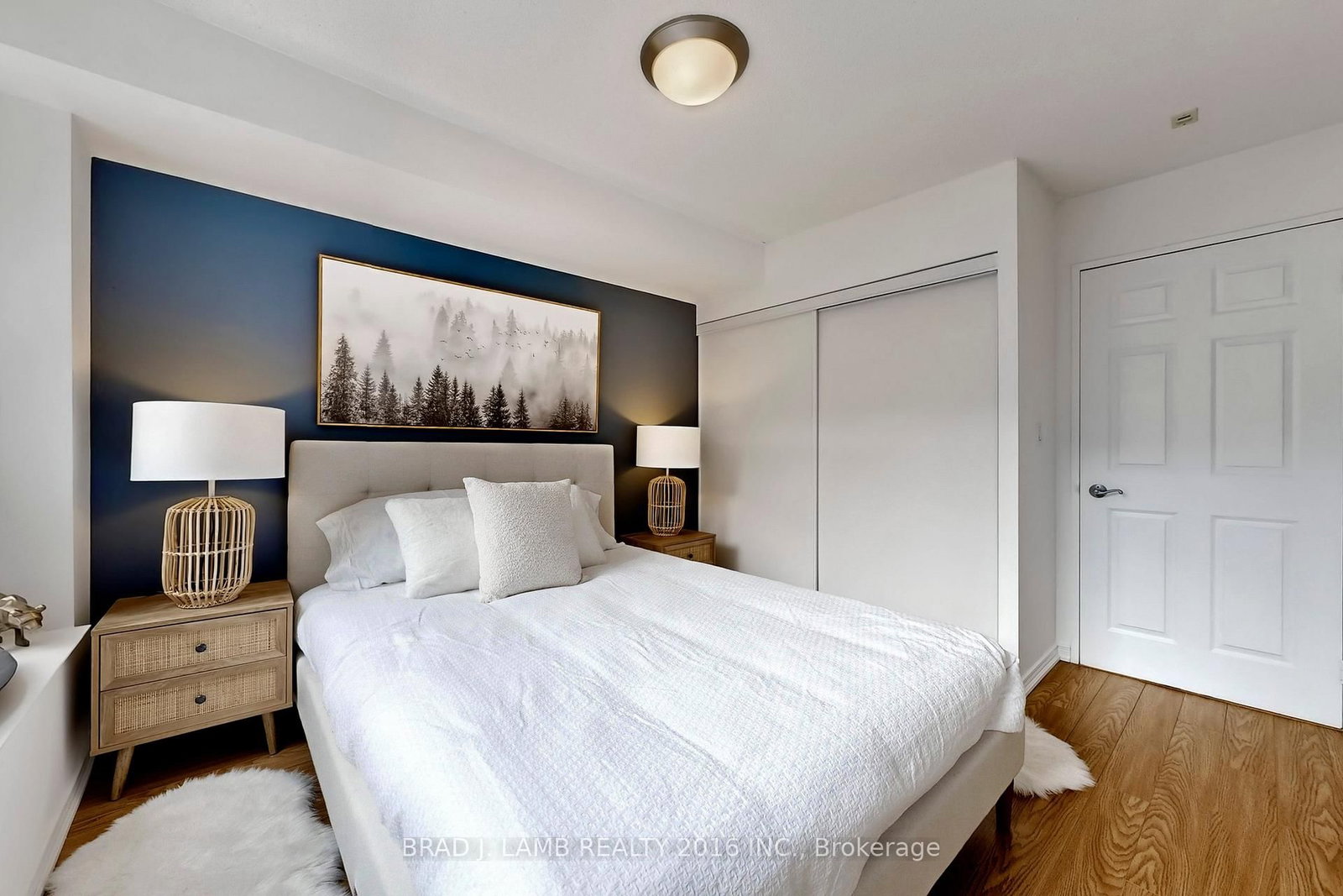 Condo for sale at 302-245 Davisville Avenue, Toronto, Ontario, M4S 3H4 - Mount Pleasant West - MLS: C12964892