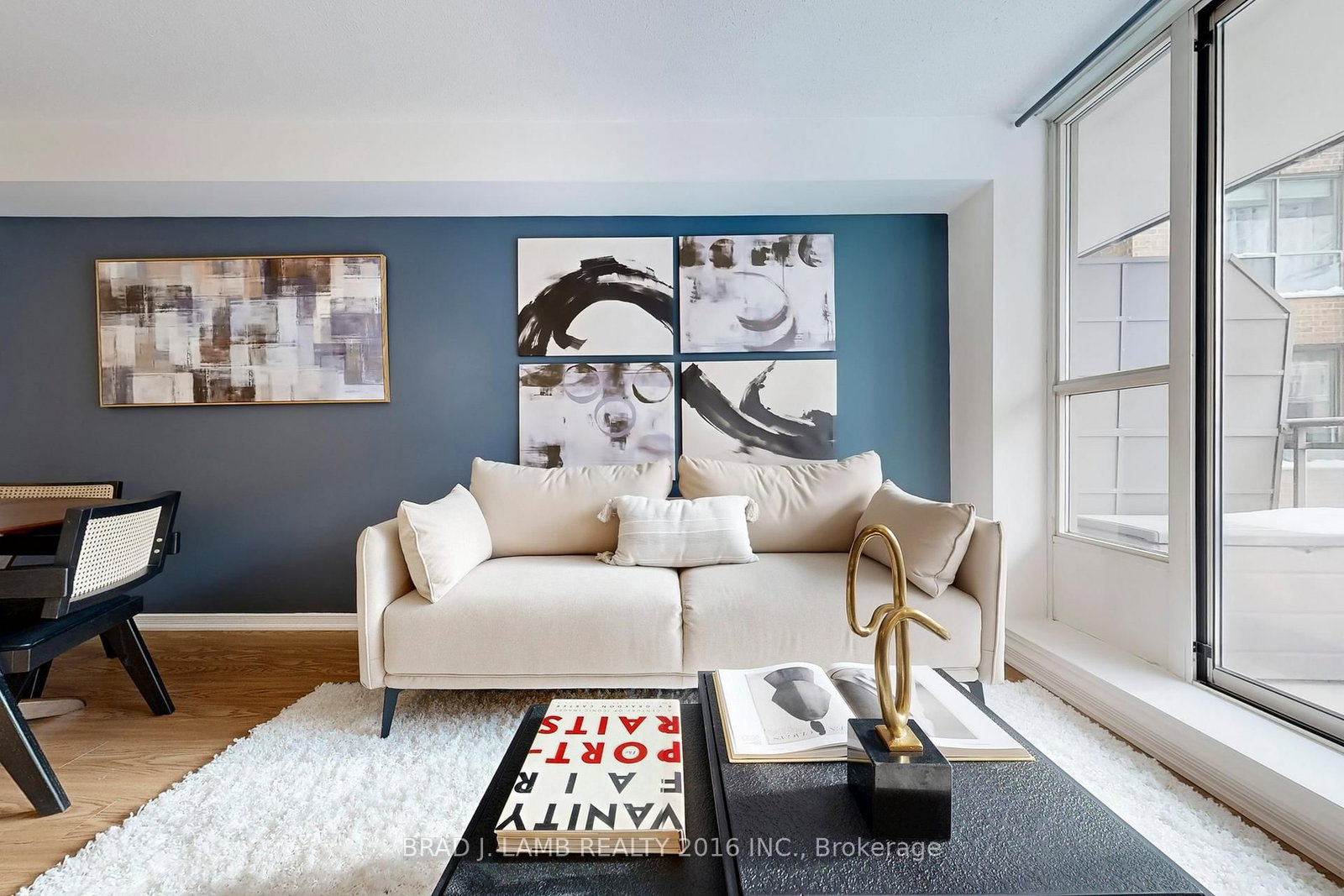 Condo for sale at 302-245 Davisville Avenue, Toronto, Ontario, M4S 3H4 - Mount Pleasant West - MLS: C12964892