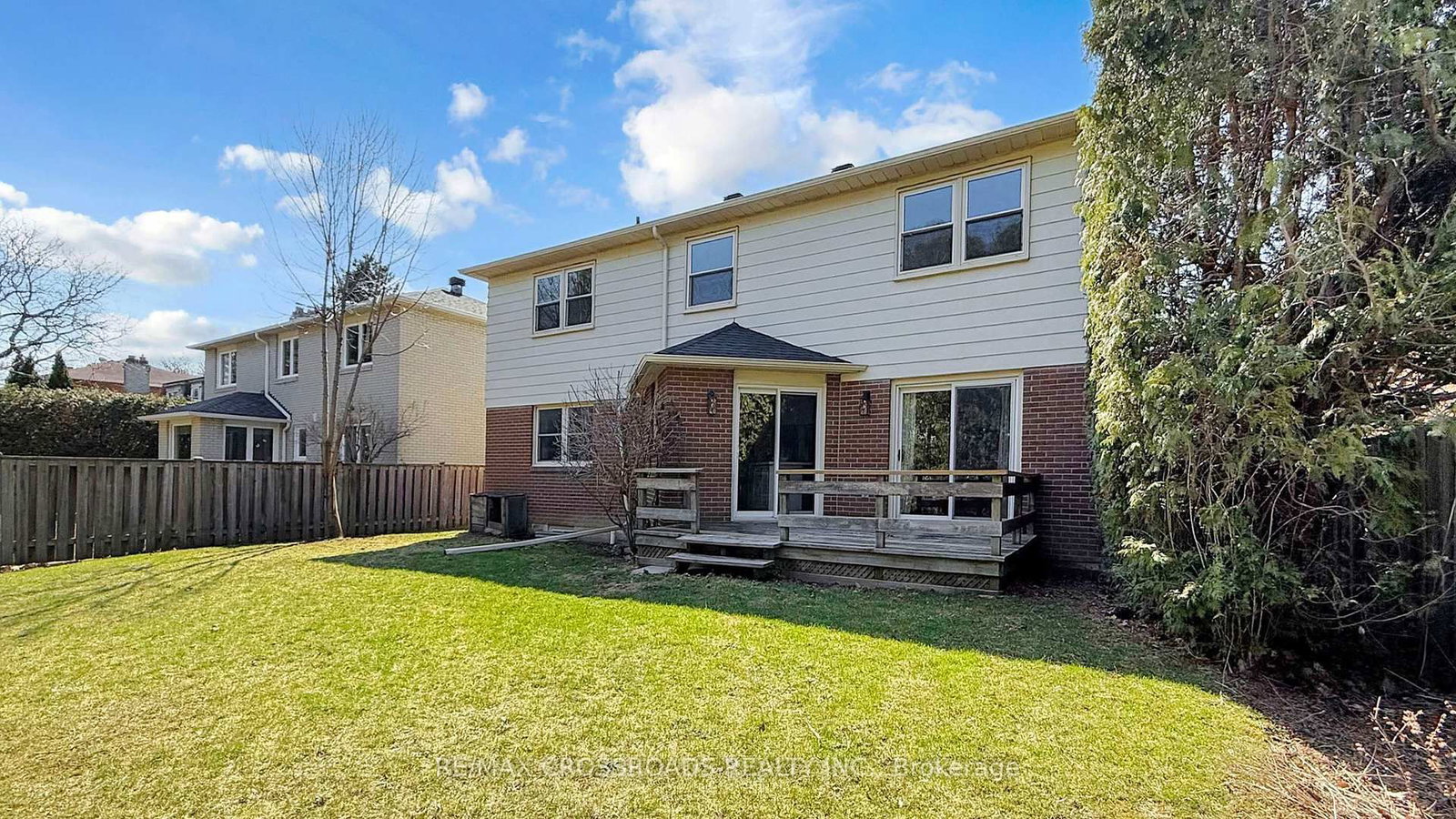 Listing Image 44