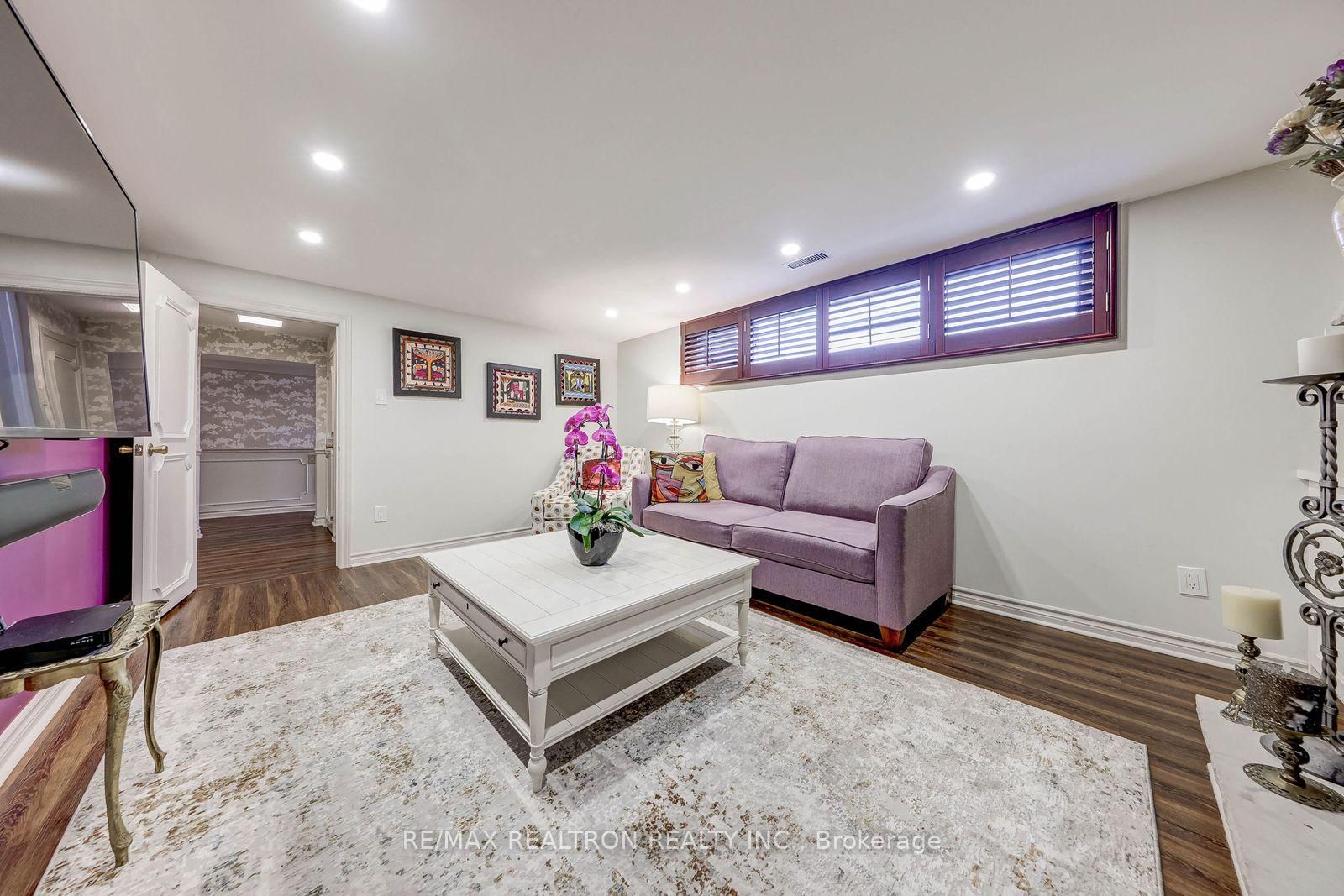 Detached House for sale at 15 Willimart Court, Toronto, Ontario, M2M 1G5 - Newtonbrook West - MLS: C12965168