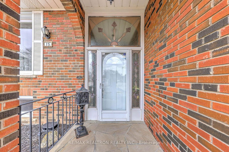 15 Willimart Crt, Toronto, M2M 1G5 | Image 3