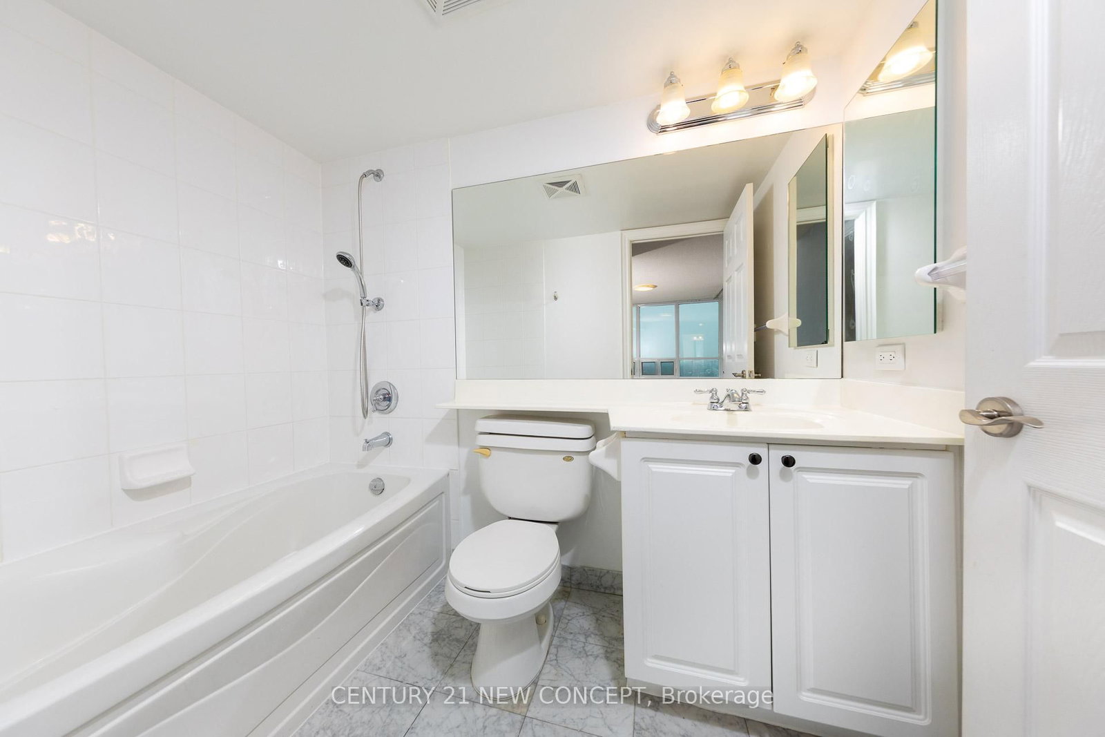 Condo for sale at 1907-15 Greenview Avenue, Toronto, Ontario, M2M 4M7 - Newtonbrook West - MLS: C12965380