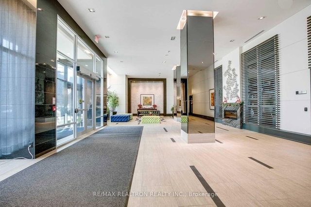 609 - 17 Anndale Drive