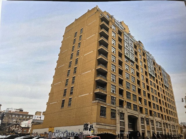 706 - 438 RICHMOND Street W