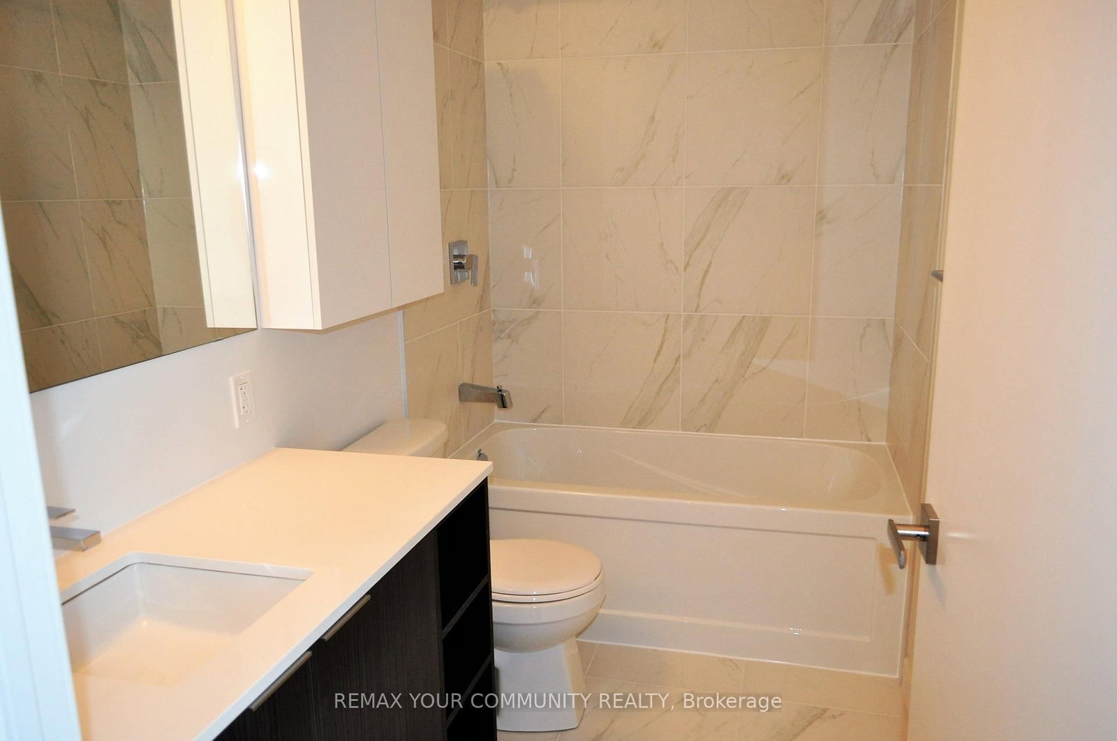 Condo for lease at 1405-31 Tippett Road, Toronto, Ontario, M3H 0C8 - Clanton Park - MLS: C12965622