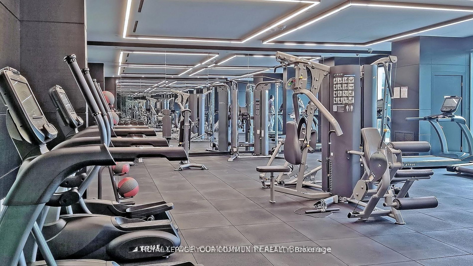 Condo for lease at 1405-31 Tippett Road, Toronto, Ontario, M3H 0C8 - Clanton Park - MLS: C12965622