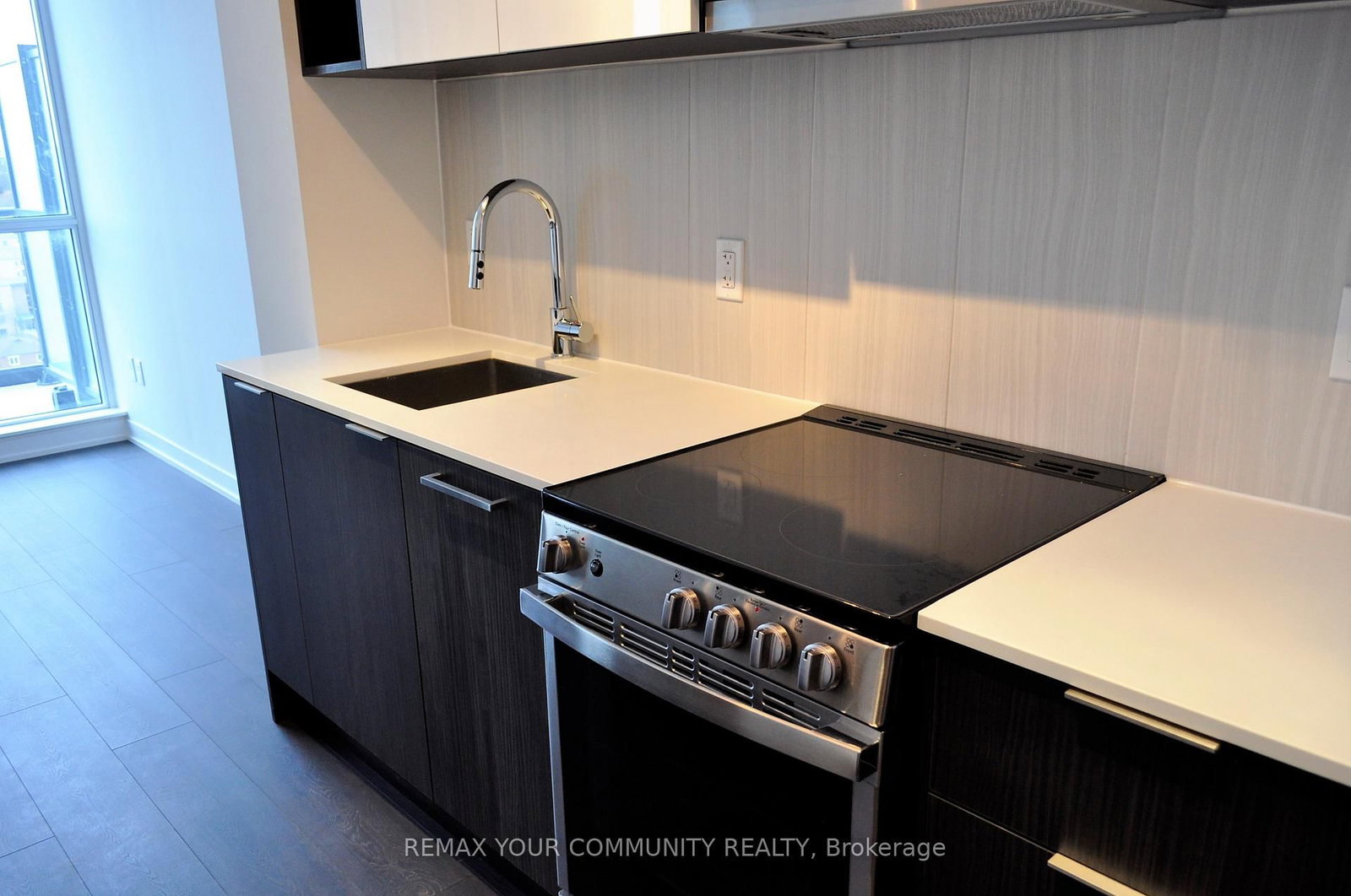 Condo for lease at 1405-31 Tippett Road, Toronto, Ontario, M3H 0C8 - Clanton Park - MLS: C12965622