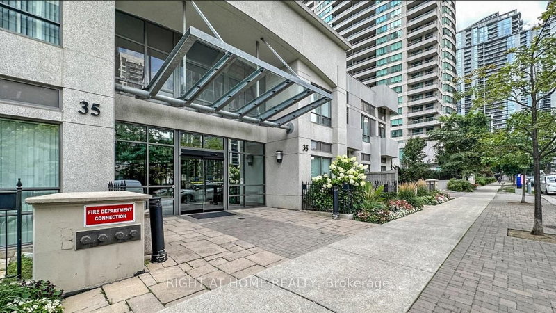 512 - 35 Hollywood Ave, Toronto, M2N 0A9 | Image 3
