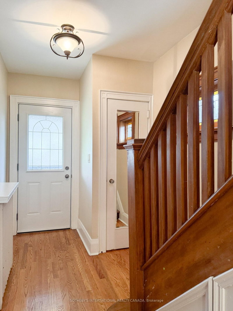 Upper - 48 Lawrence Ave W, Toronto, M5M 1A4 | Image 3