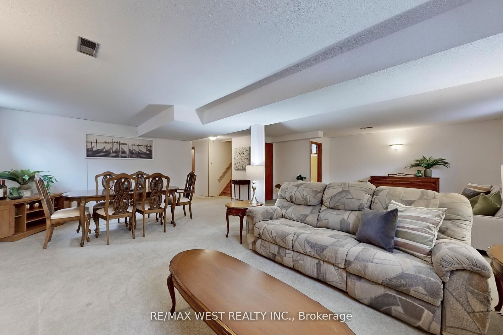 Detached House for sale at 53 Wedgewood Drive, Toronto, Ontario, M2M 2H4 - Newtonbrook East - MLS: C12966642