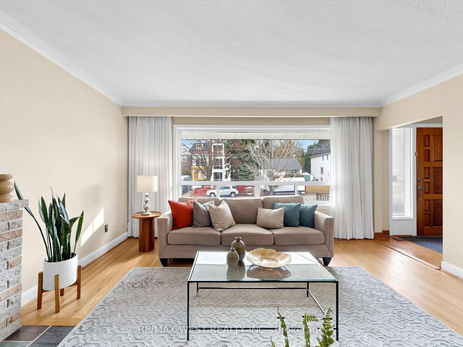 Detached House for sale at 53 Wedgewood Drive, Toronto, Ontario, M2M 2H4 - Newtonbrook East - MLS: C12966642