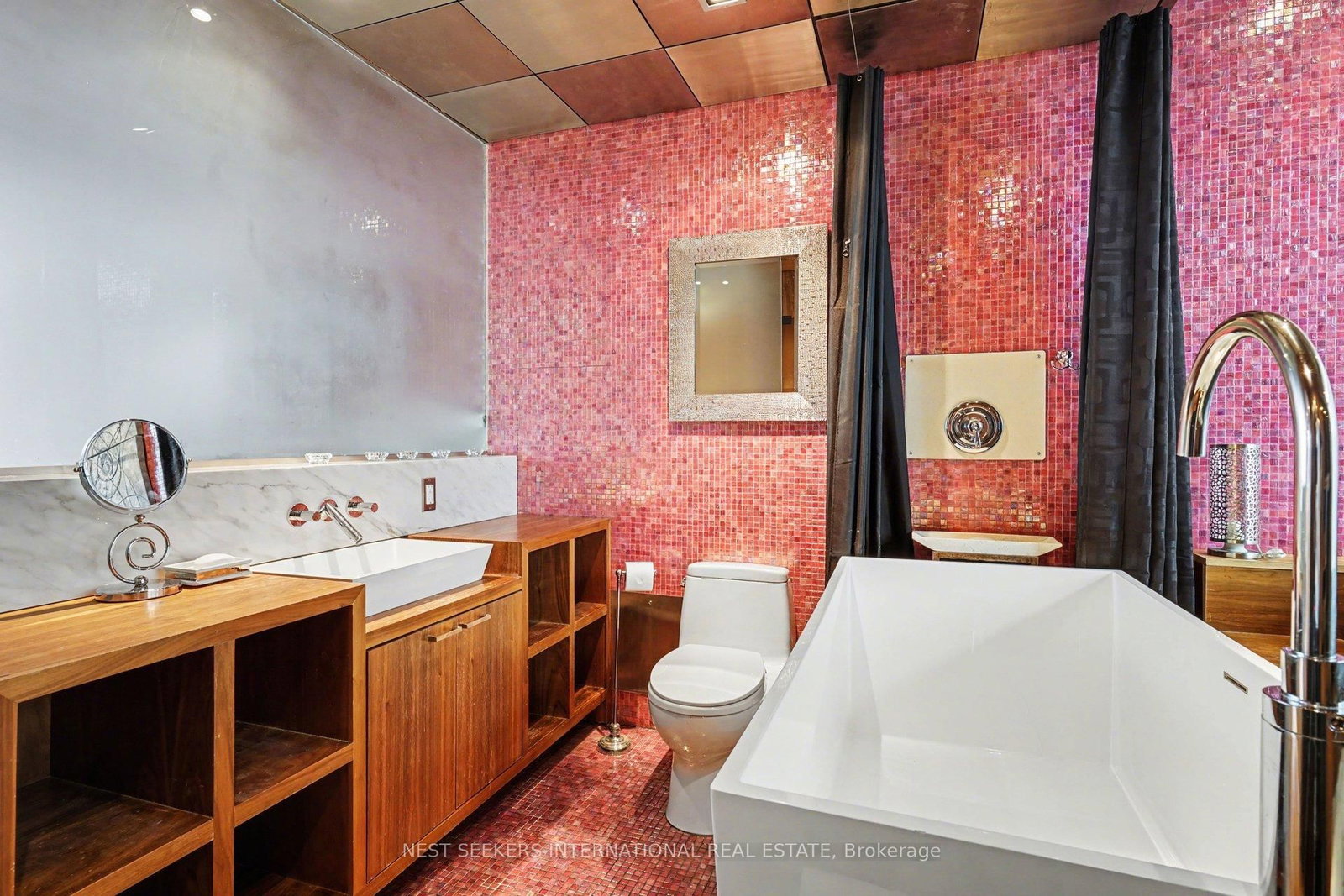 Condo for sale at 519-388 Richmond Street, Toronto, Ontario, M5V 3P1 - Waterfront Communities C1 - MLS: C12966898