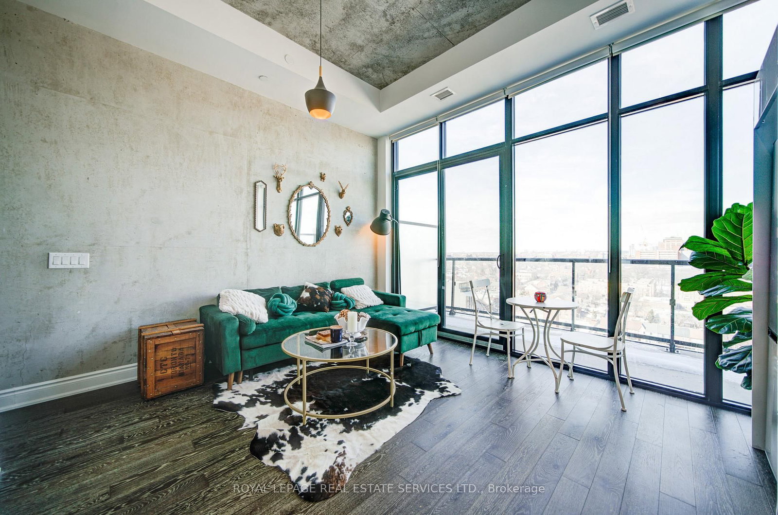 Condo for sale at 1311-608 Richmond Street, Toronto, Ontario, M5V 0N9 - Waterfront Communities C1 - MLS: C12966950