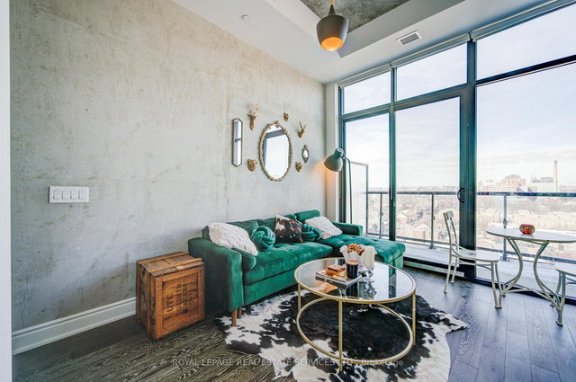 1311 - 608 Richmond Street W