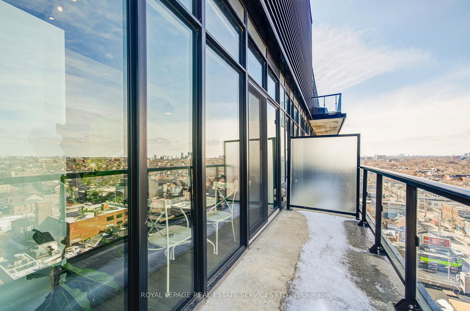 Condo for sale at 1311-608 Richmond Street, Toronto, Ontario, M5V 0N9 - Waterfront Communities C1 - MLS: C12966950