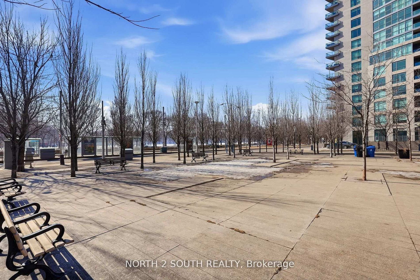 Condo for sale at 712-215 Fort York Boulevard, Toronto, Ontario, M5V 4A2 - Waterfront Communities C1 - MLS: C12966982