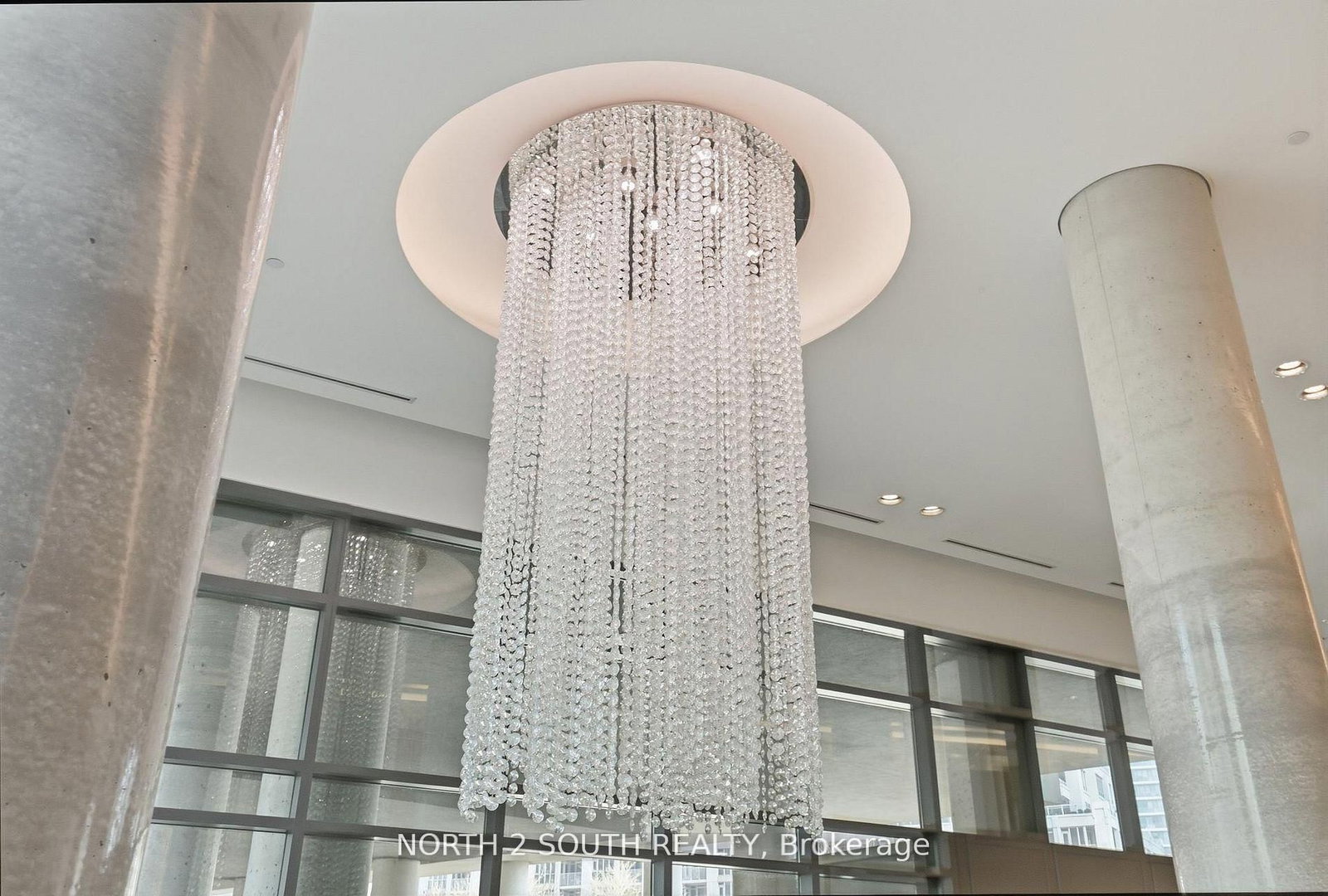 Condo for sale at 712-215 Fort York Boulevard, Toronto, Ontario, M5V 4A2 - Waterfront Communities C1 - MLS: C12966982